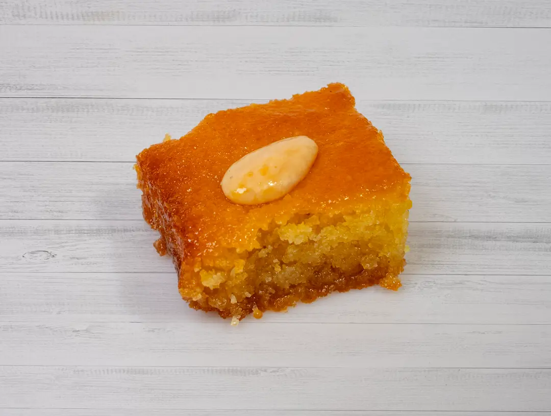 بسبوسة لوز