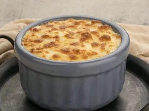 Tofareya Bechamel