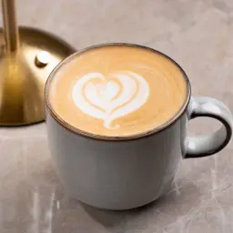 لاتيه