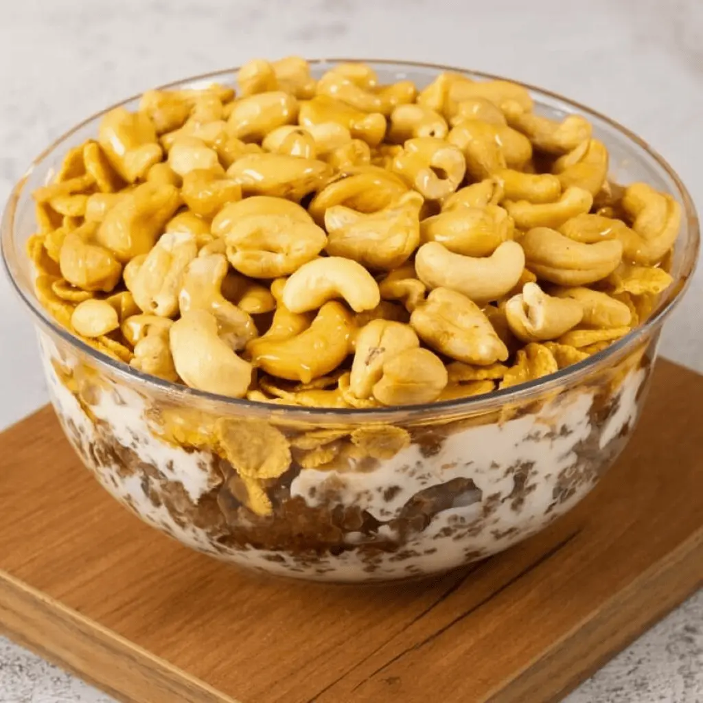 Royal Areeka with Cashews