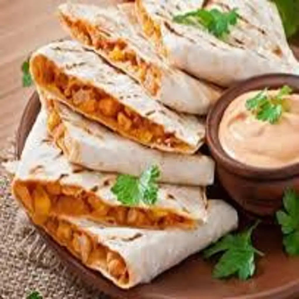 عرايس دجاج وجبن