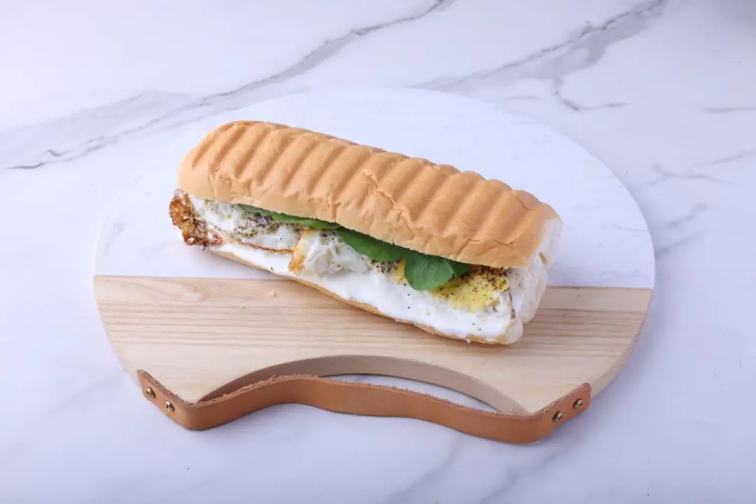 Sunny Side Up Eggs Sandwich