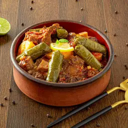 طاجن عكاوي بالبطاطس