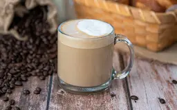 لاتيه حار صغير