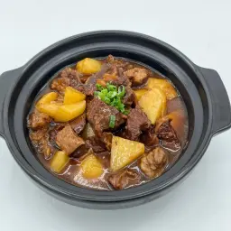 لحم صدر مع بطاطا