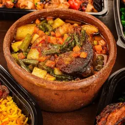 طاجن لحم مع الخضار