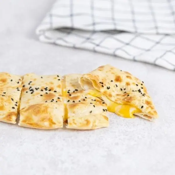 فطائر لبنه بالجبن