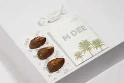 M DEE TAMRA