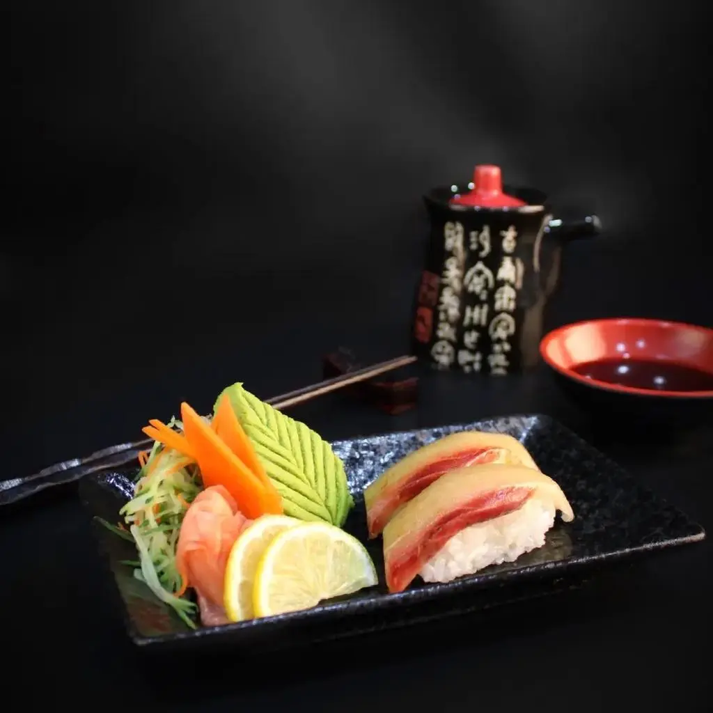 Hamachi Sushi
