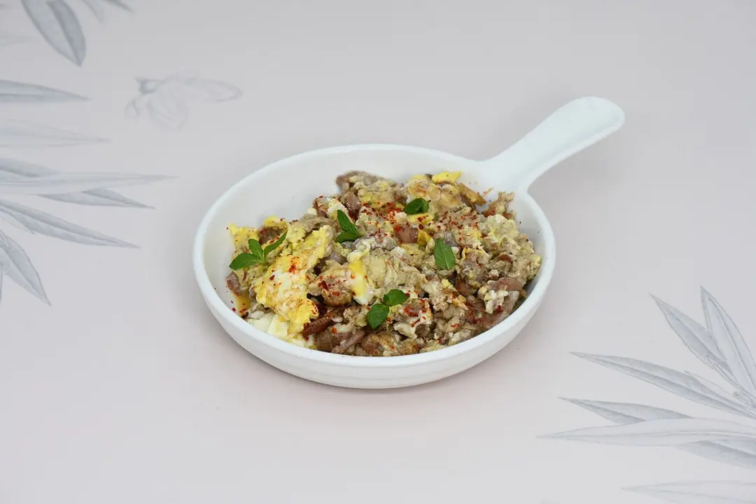 Eggs With Meat