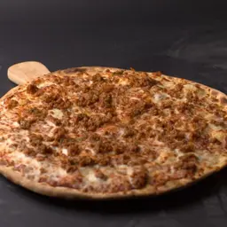 Pizza with minced meat