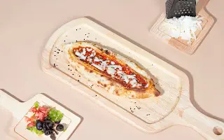 محمرة جبن