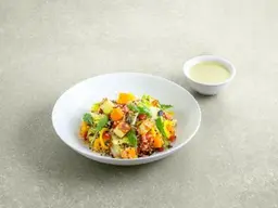 Quinoa, Cranberry & Halloumi