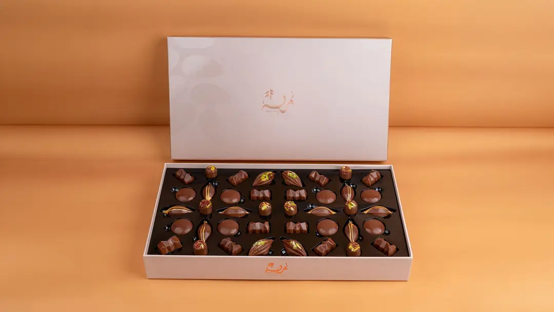 Tmreya chocolate box