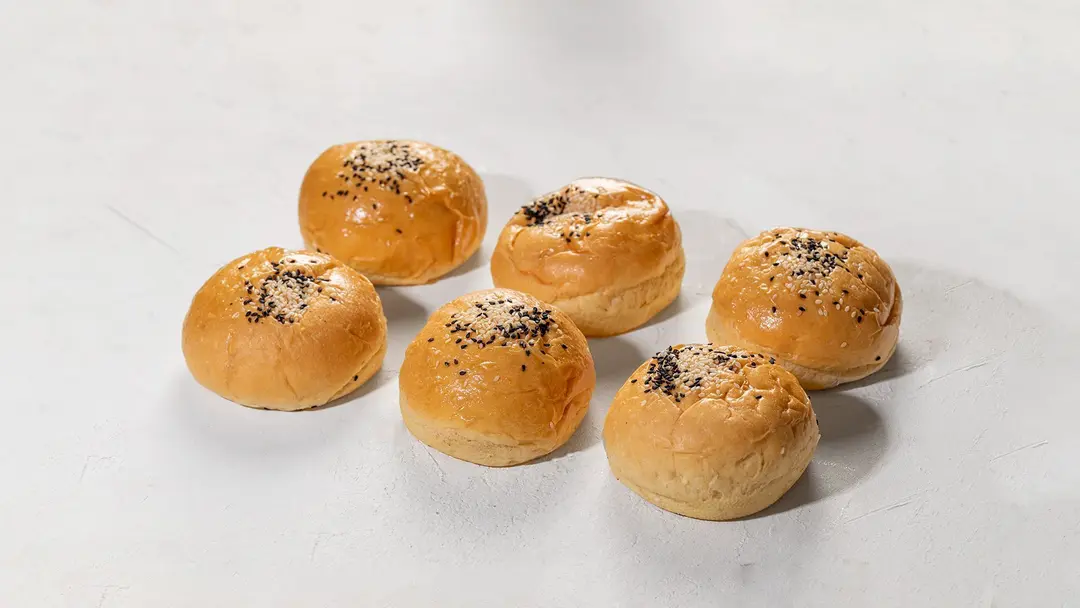 Brioche Buns with Sesame - 6 Pieces