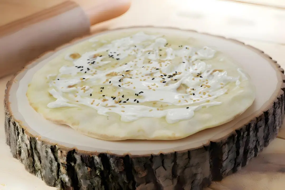 Labneh Manousha