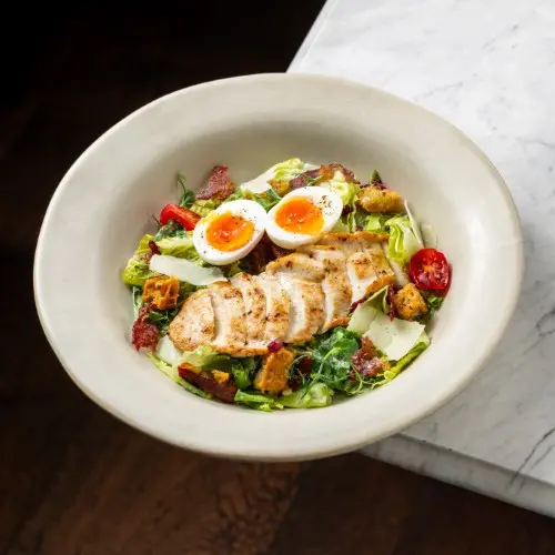 Ceasar Salad with Chicken & Beef Bacon