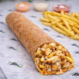 Shawerma Sarookh in Brown Bread Chicken
