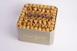 صينيه الحمدلله عالسلامه بقلاوه