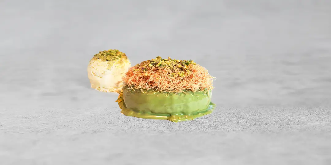 Kunafa Pistachio Bun