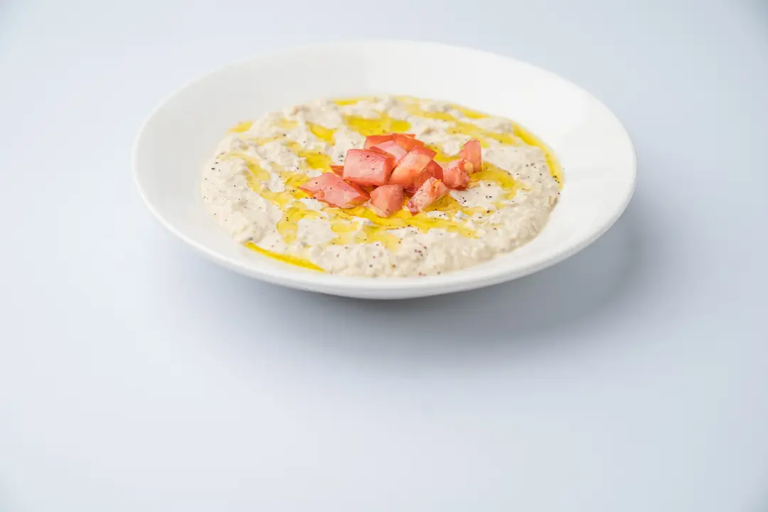 سلطة طحينية