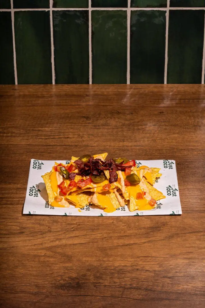California nachos