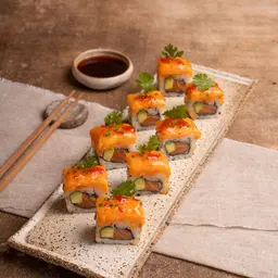 Volcano Roll - 8 Pieces