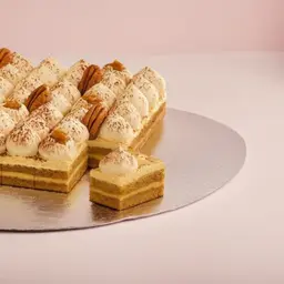Pecan Cheesecake Cubes