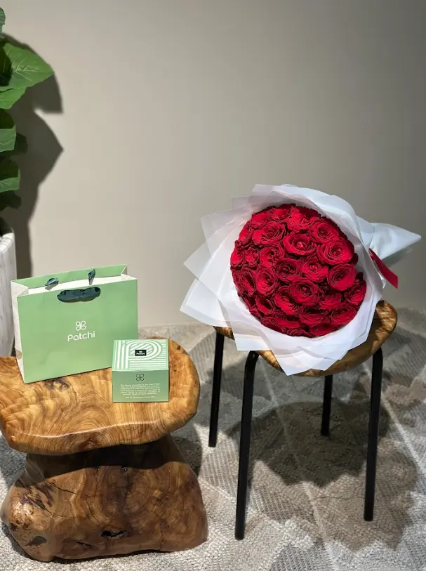 Patchi chocolate with bouquet B