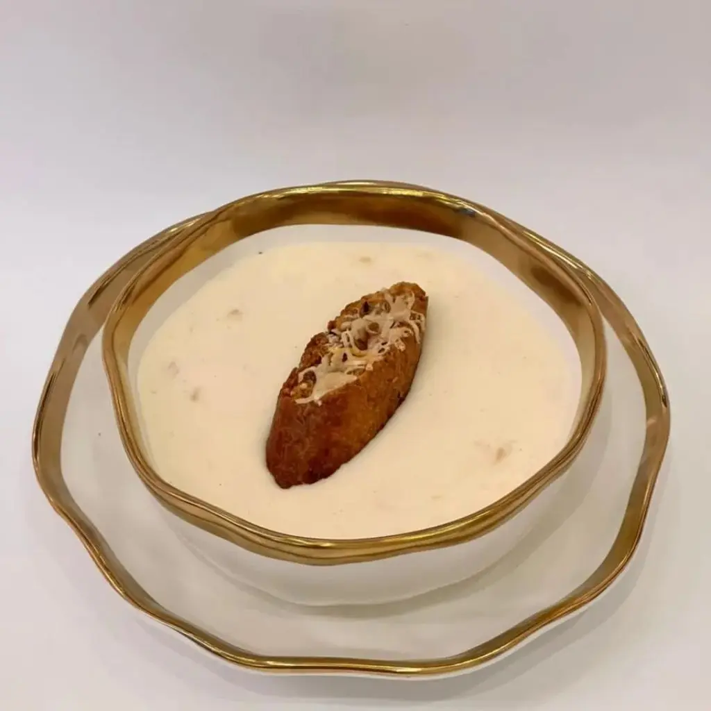 شوربة الكريمة مع الدجاج و الذرة