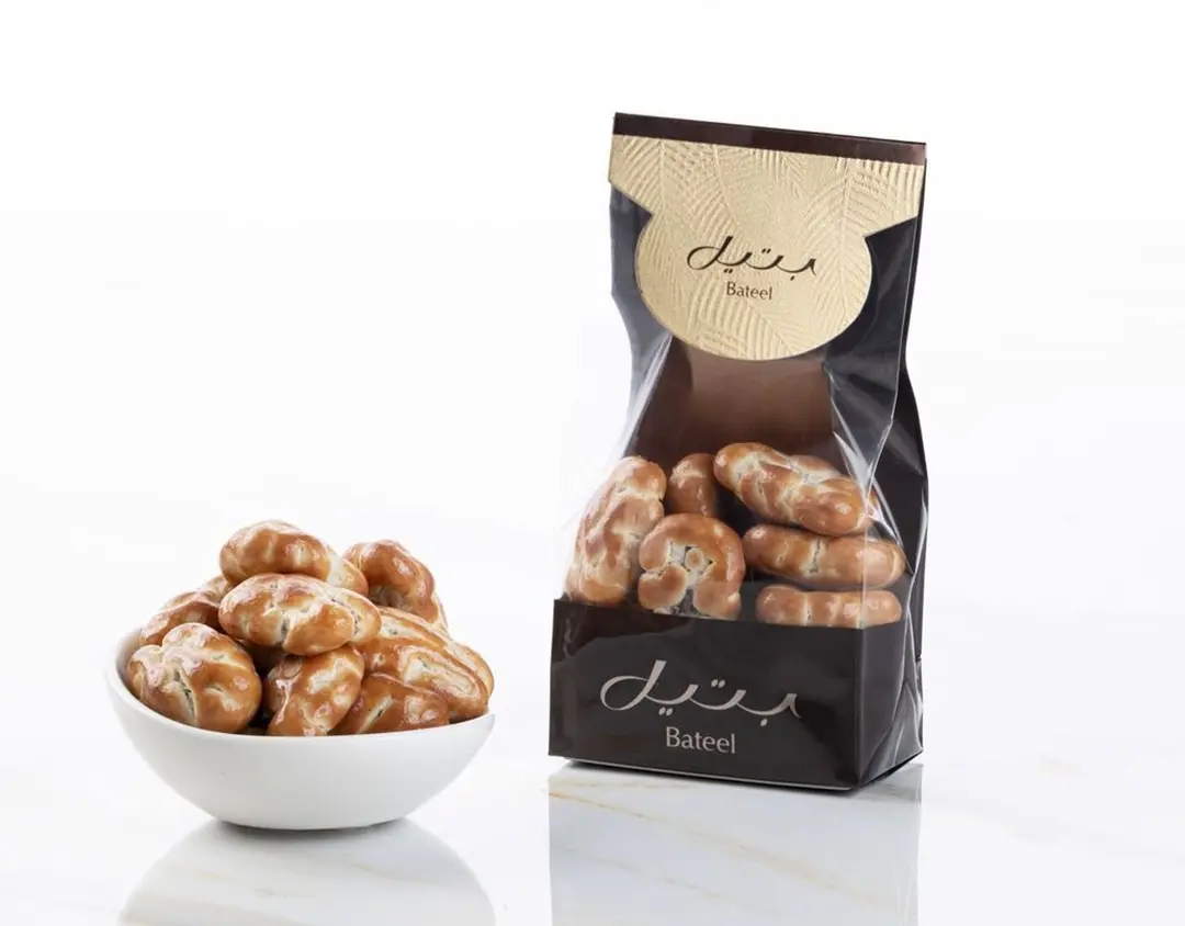 شوكولاتة بيضاء مغلفة بالبقان 105 غرام