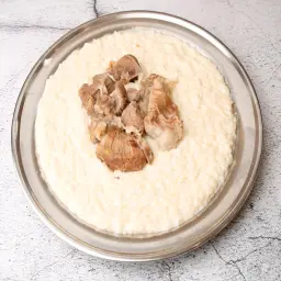 Milk and Cream Saleeg with Meat