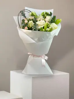 لونا