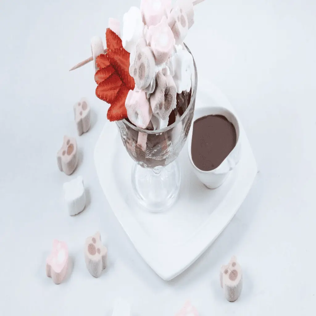 Marshmallow cocktail