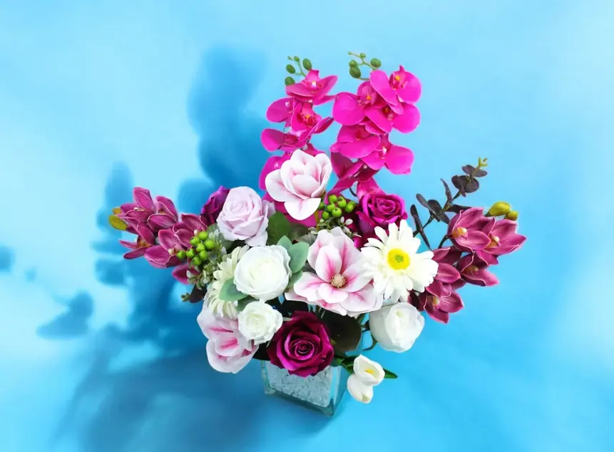 Artistic Fuchsia Vase 0199