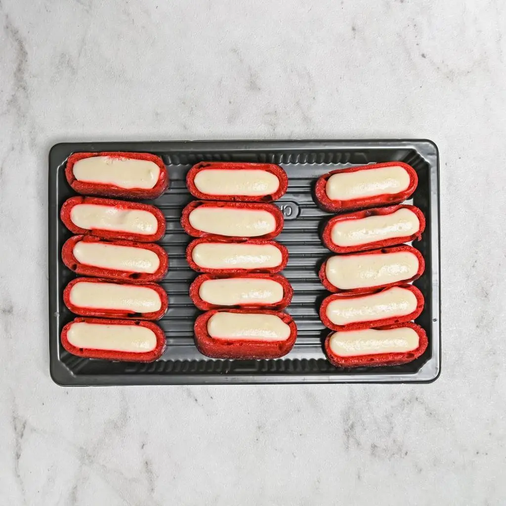 Red Velvet Cake Fingers with Cream