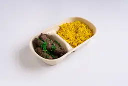 كباب لحم مع الأرز
