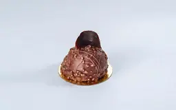 Mini Rocher Mousse Cake
