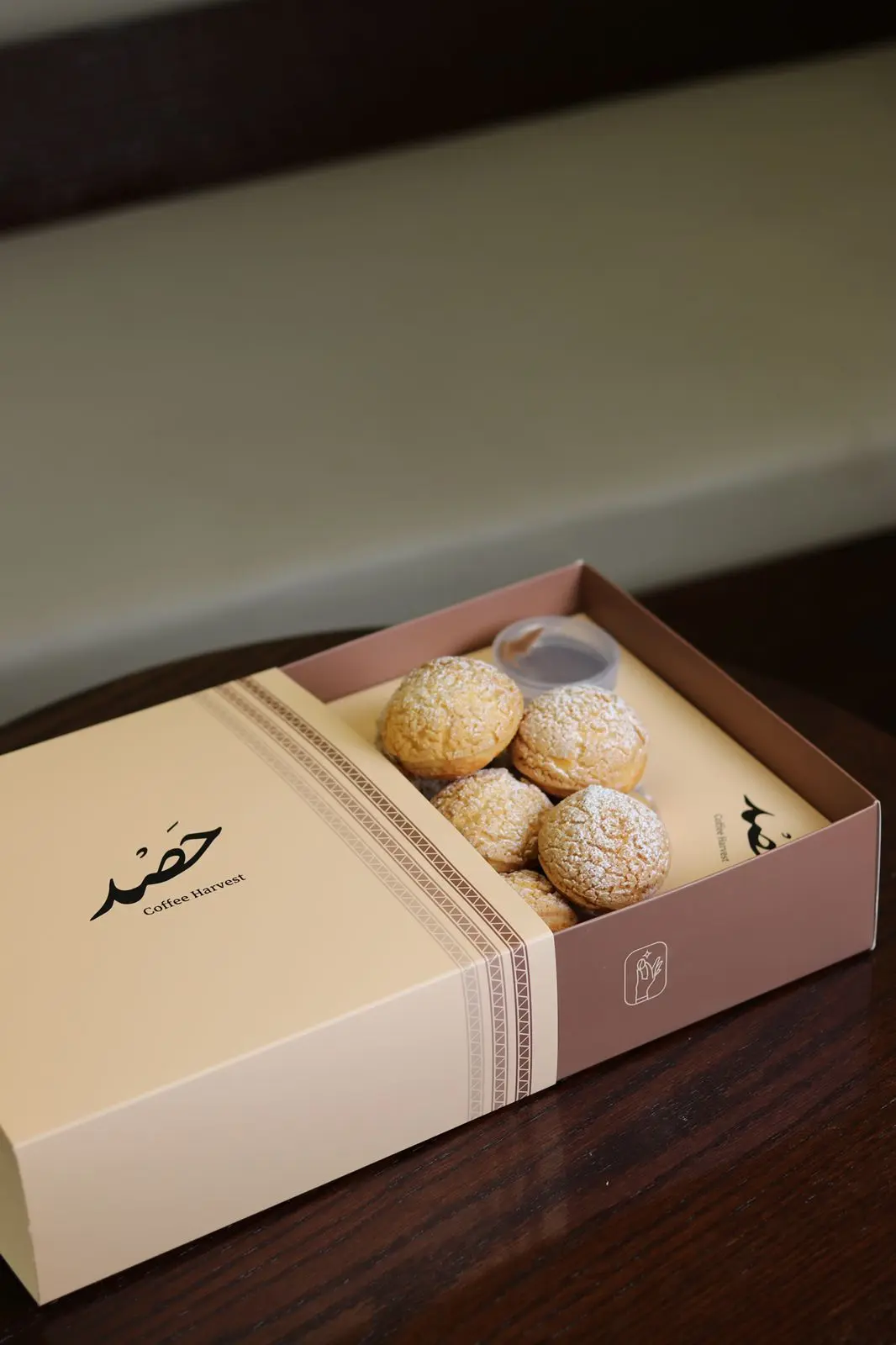 Eclair Box