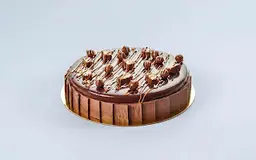 Snickers Mousse Cake