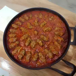Beef Kebab with Tomato