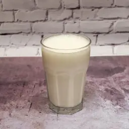 لاسي عادي