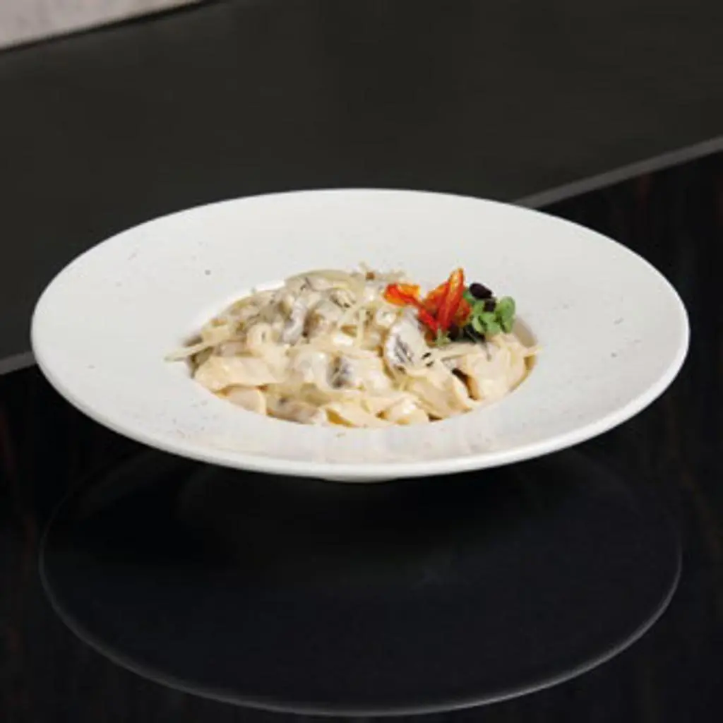 Fettuccine with Chicken and Mushrooms
