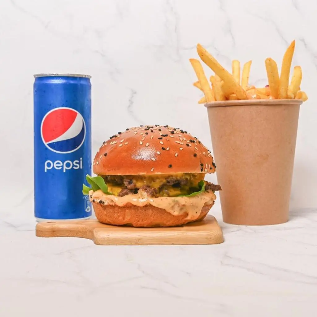 Window Classic Beef Meal