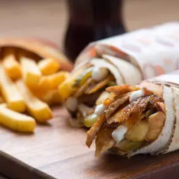 شاورما عيش