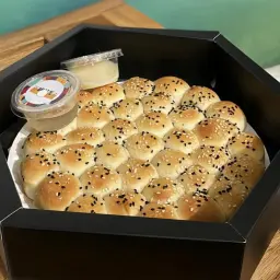 خلية نحل