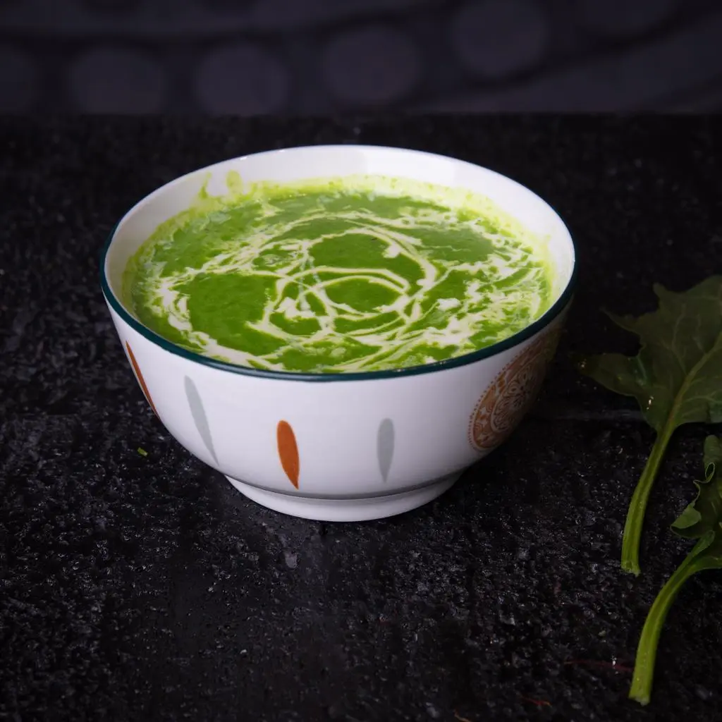 شوربة السبانخ