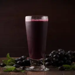 عنب اسود