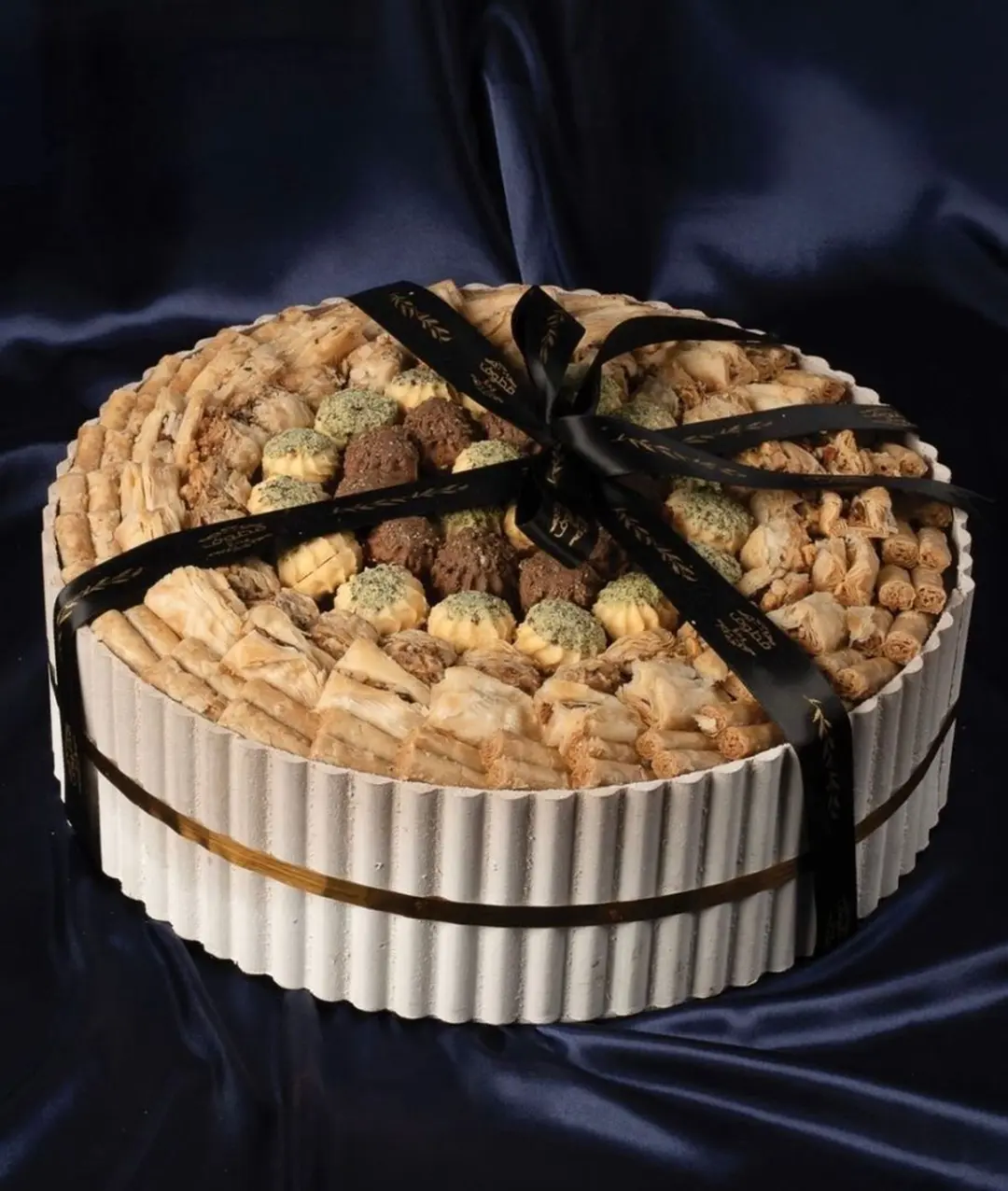 Kottouf Oriental Round Tray
