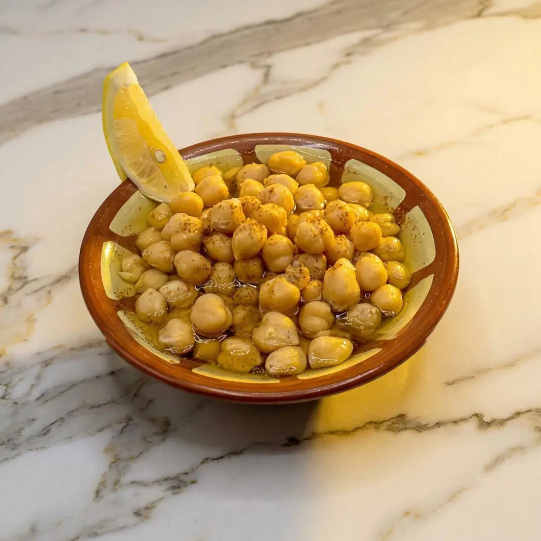 Boiled chickpeas